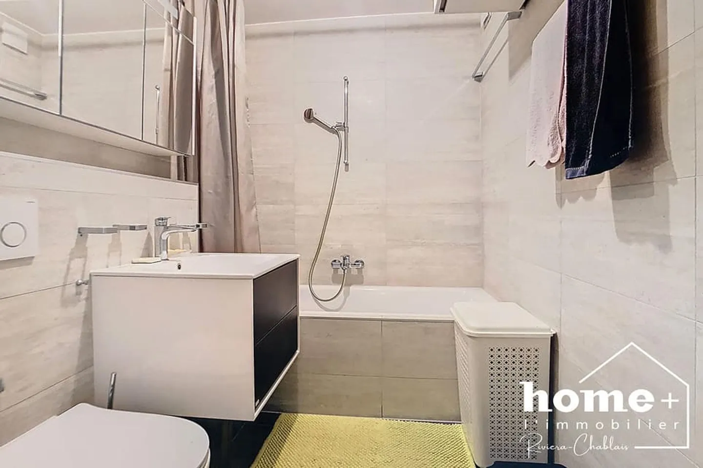 Magnifique appartement rénové de 2,5 pièces au calme - Foto 8 di 11