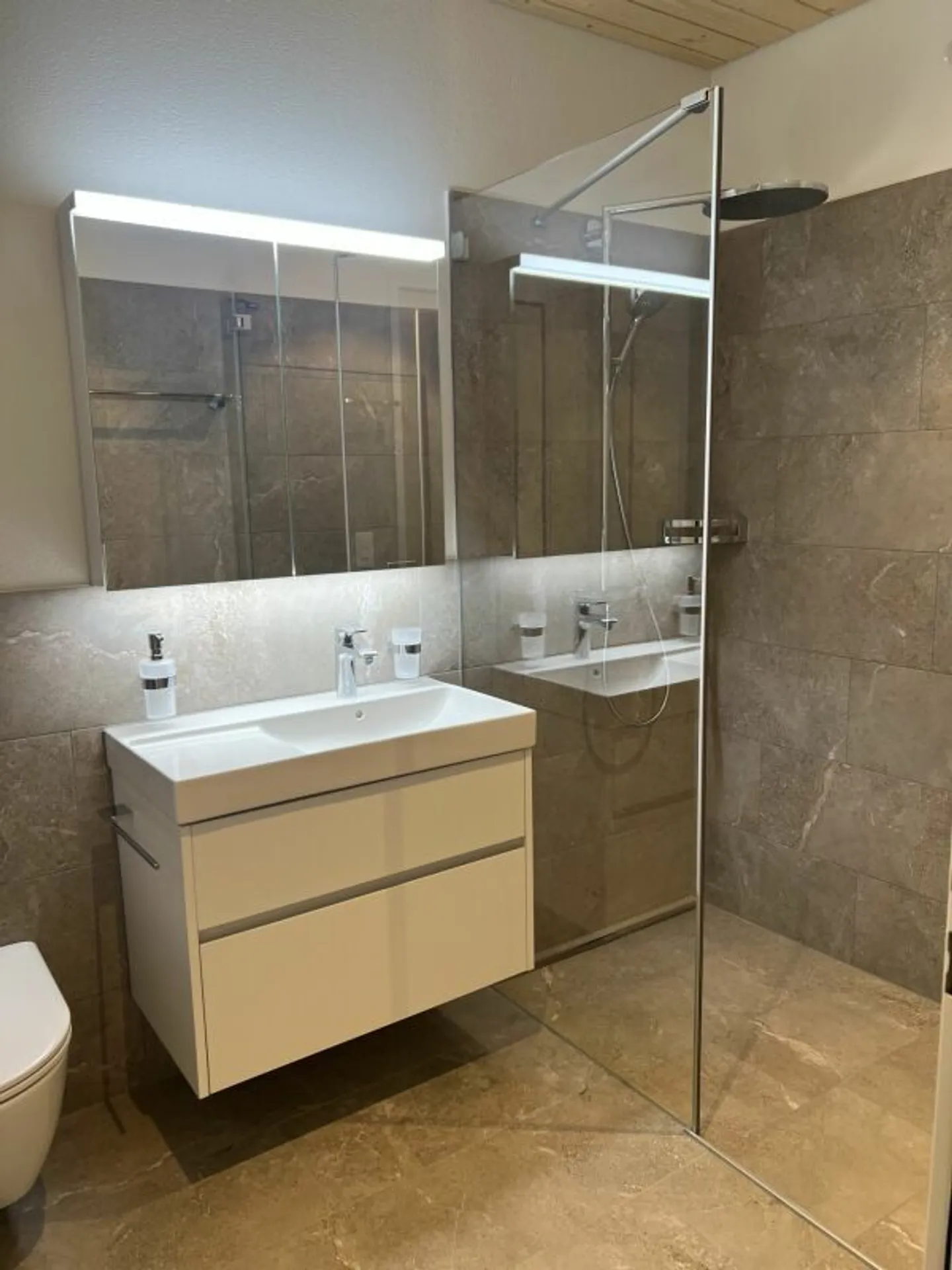 Wg. C 4.1 Appartement en attique avec vue imprenable! - Photo 5 sur 33