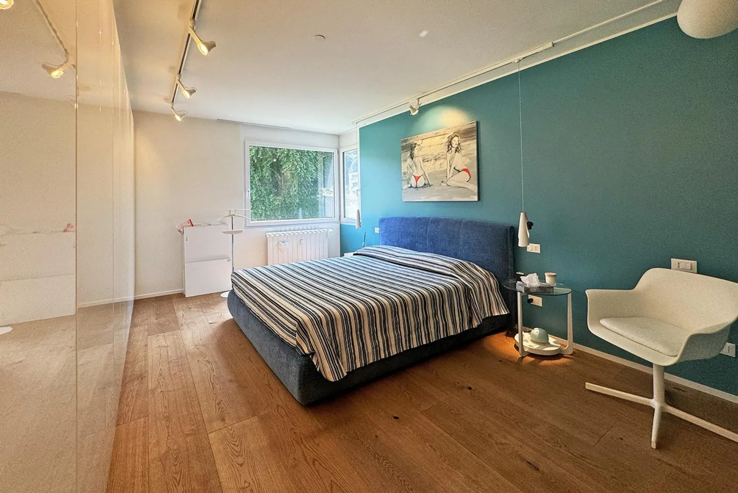 STUNDE 4.5 ZIMMER VON 170 MQ MIT SEEBLICK IM GRÜNEN IN CARONA - Foto 9 von 10