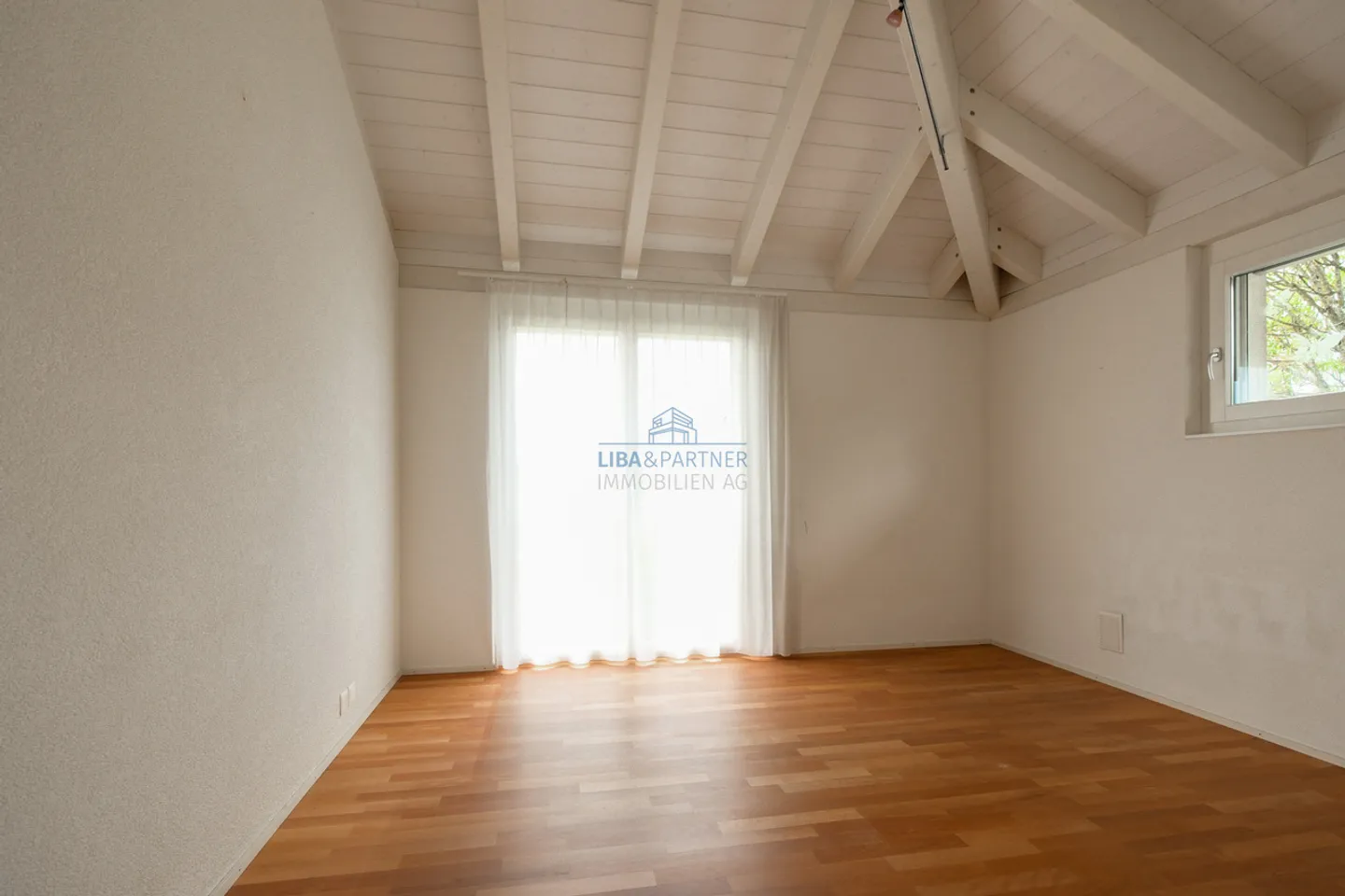 Exclusive Single-Family Home with Pool, Scenic Views & Comforting Atmosphere - Photo 12 of 14