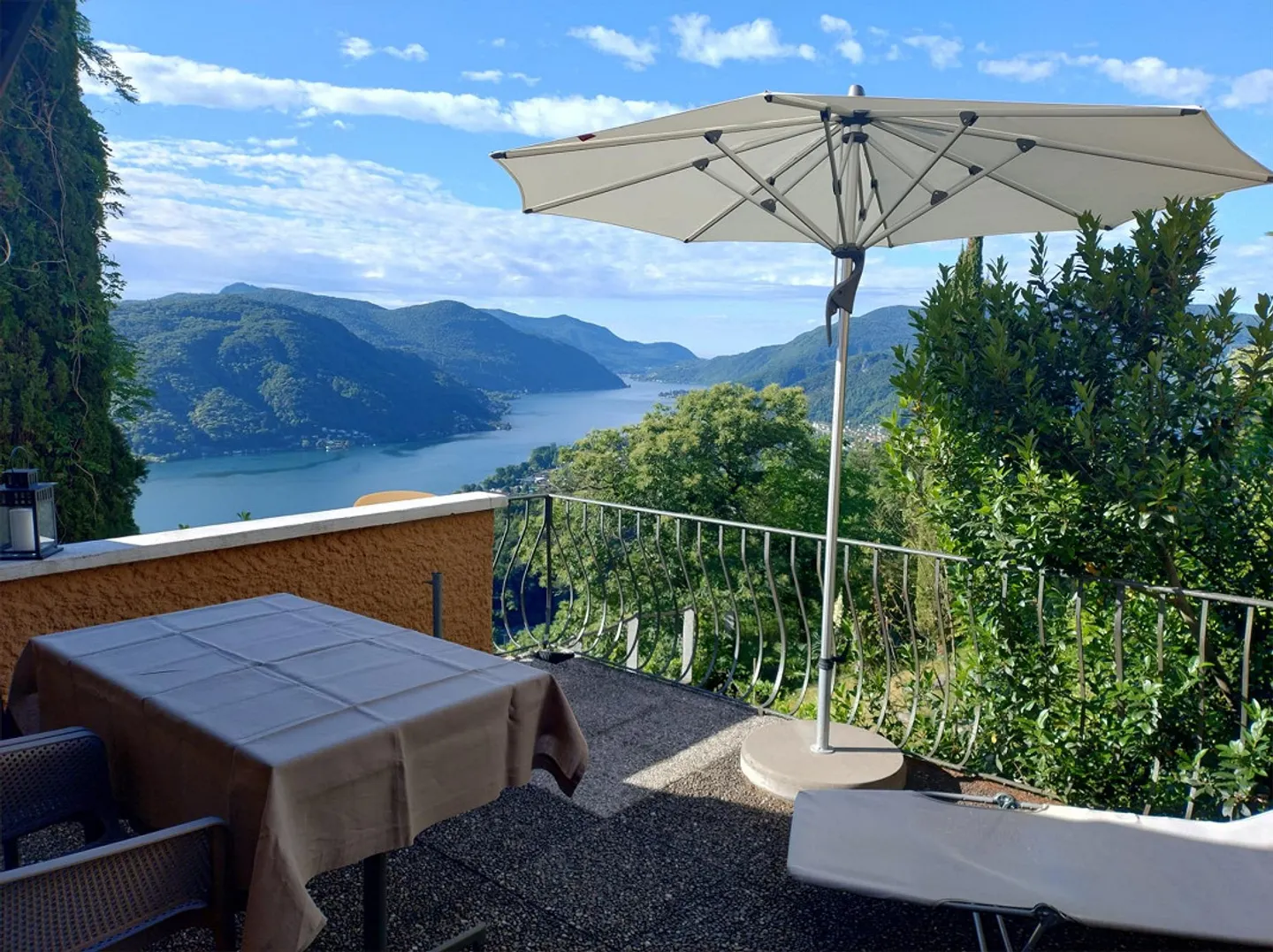 2-room apartment, furnished, in a dream location in Ticino - Photo 4 of 17