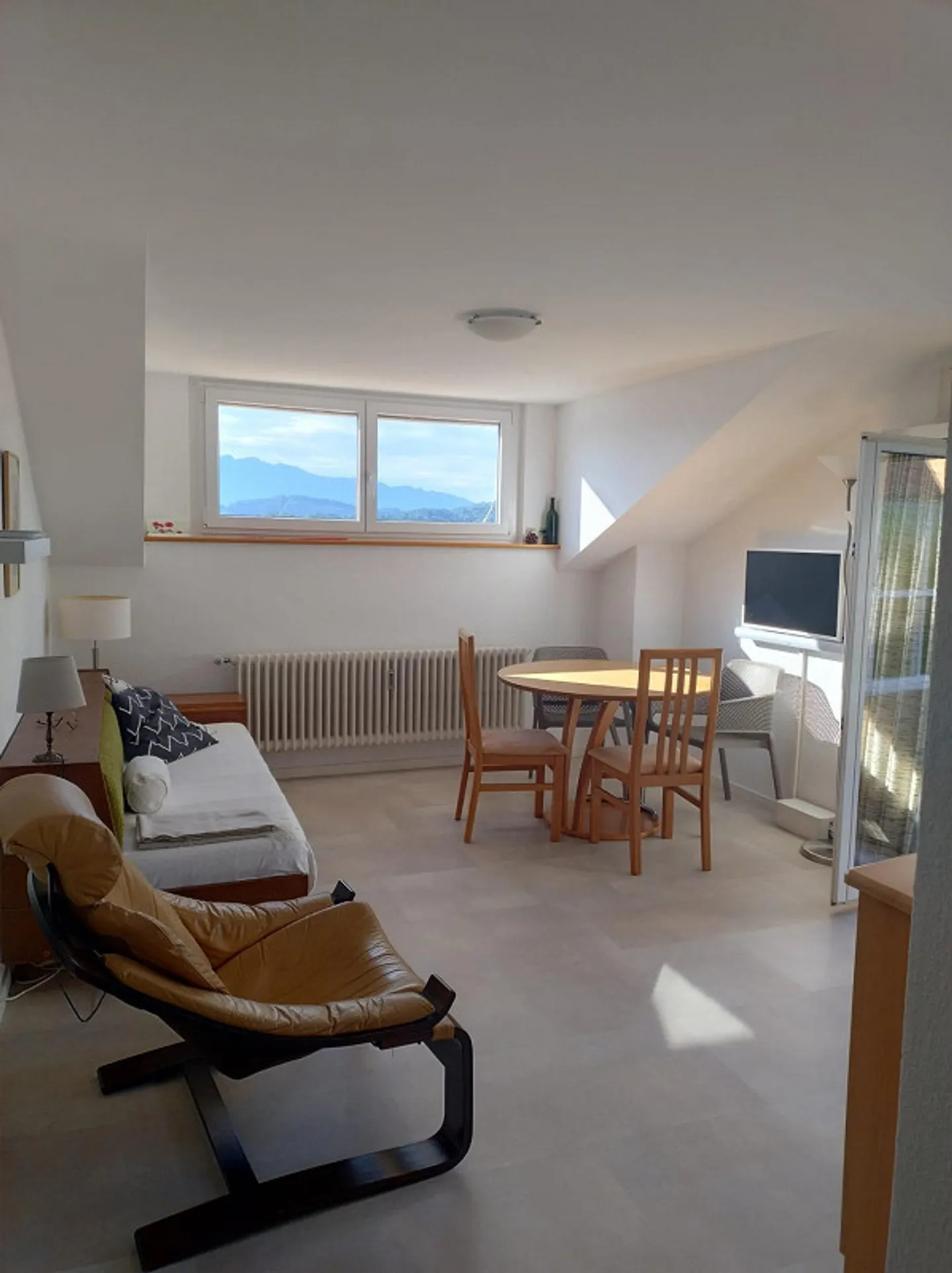 2-room apartment, furnished, in a dream location in Ticino - Photo 7 of 17