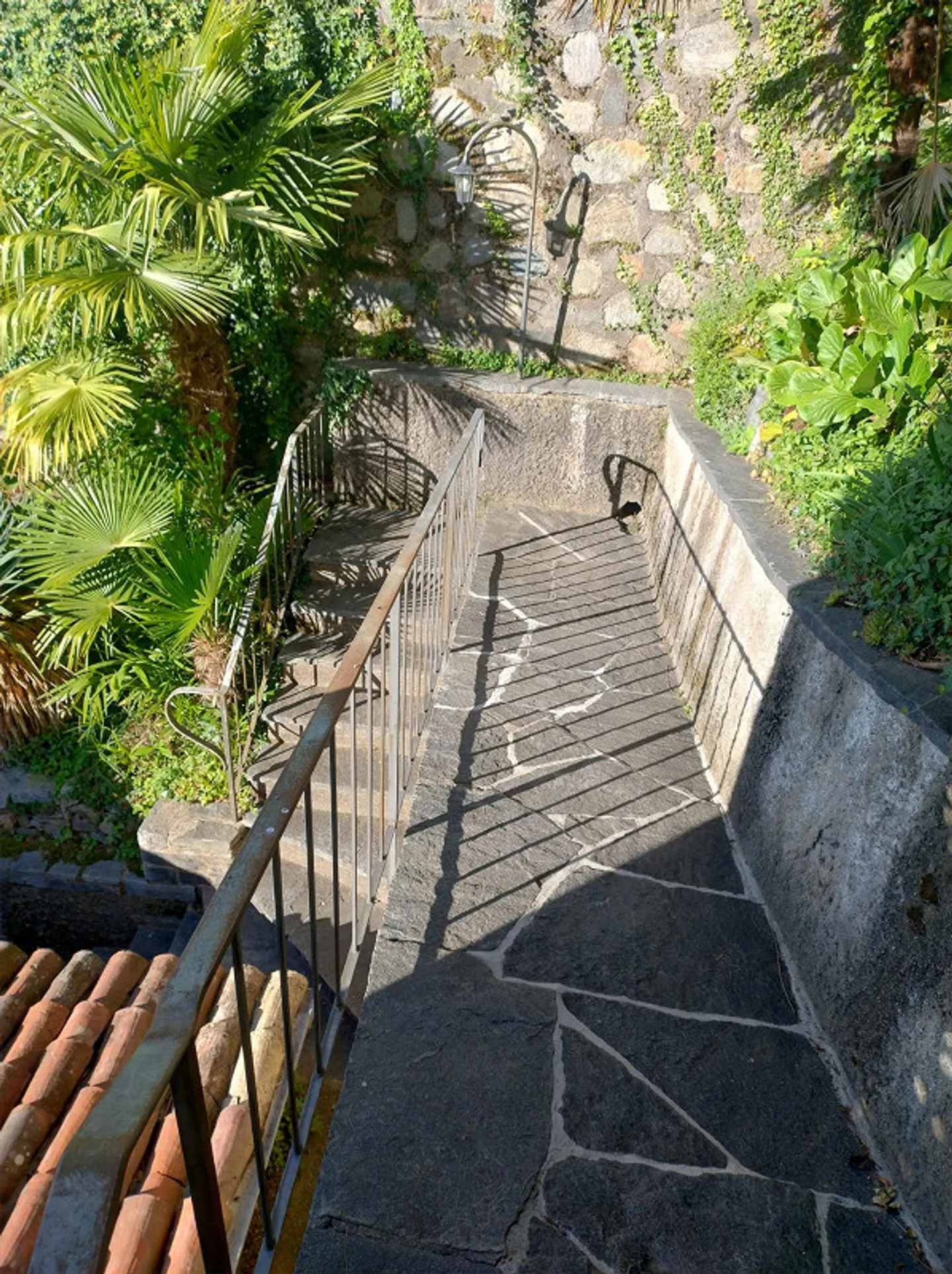 2-room apartment, furnished, in a dream location in Ticino - Photo 15 of 17