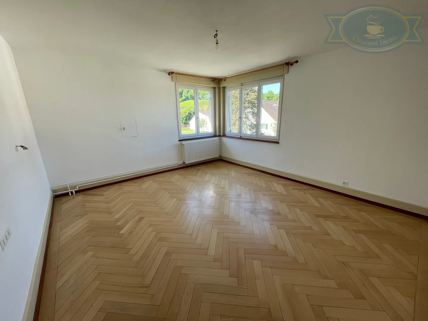Großes renoviertes Haus im Zentrum des Dorfes Chevenez - Foto 7 von 11