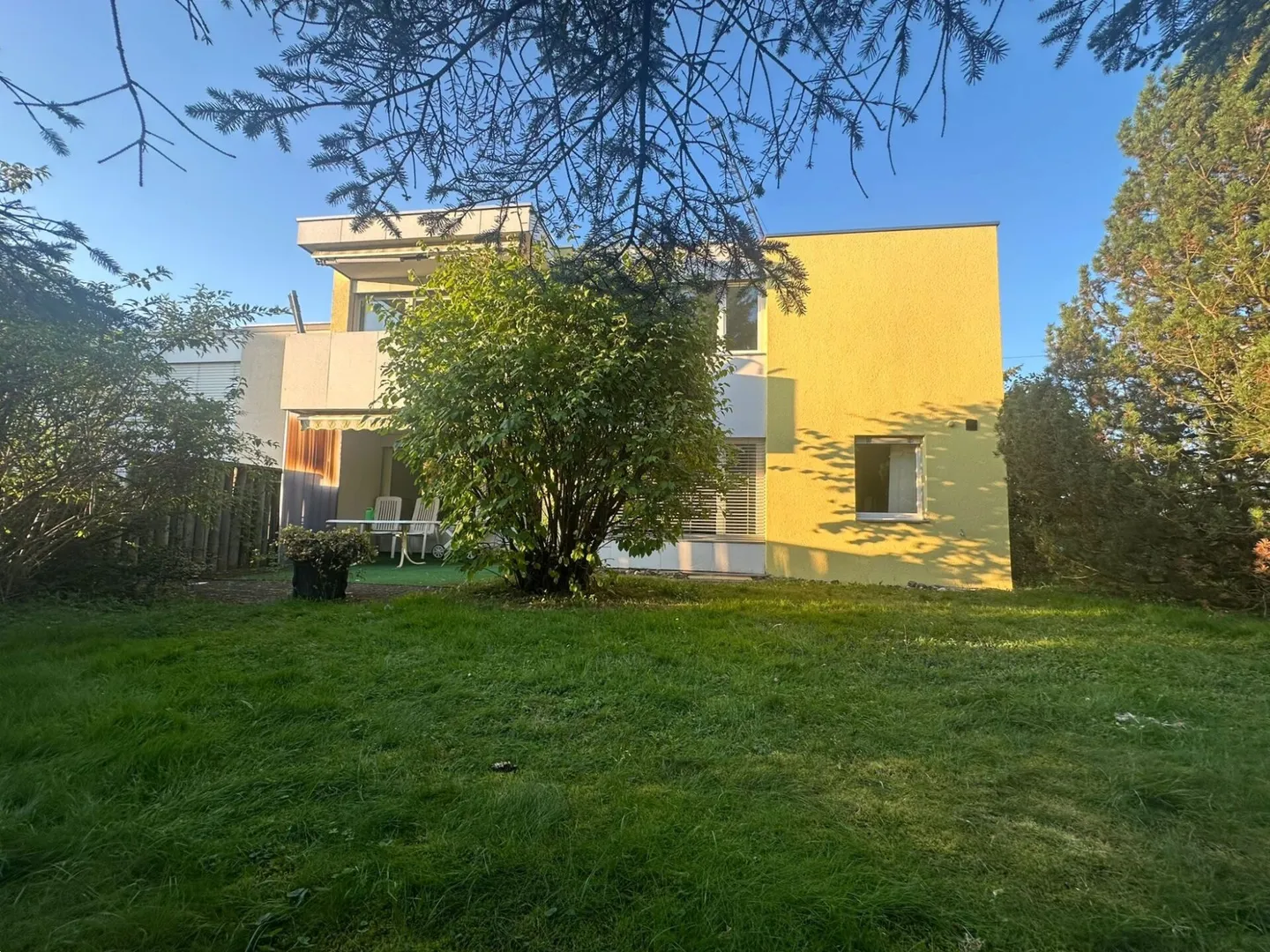 In affitto in Feldstrasse 3b, a 9542 Münchwilen, dal 1 ottobre 2025, casa angolare di 5 stanze. - Foto 1 di 2