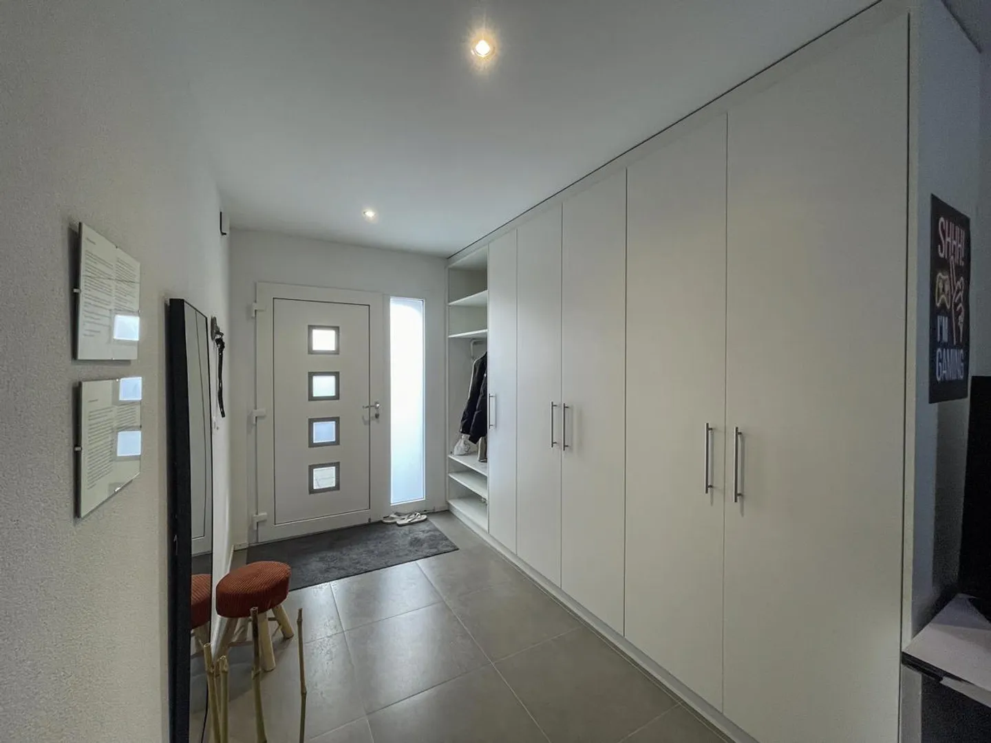 Villa with independent apartment? Clear view and strong potential - Photo 10 of 13