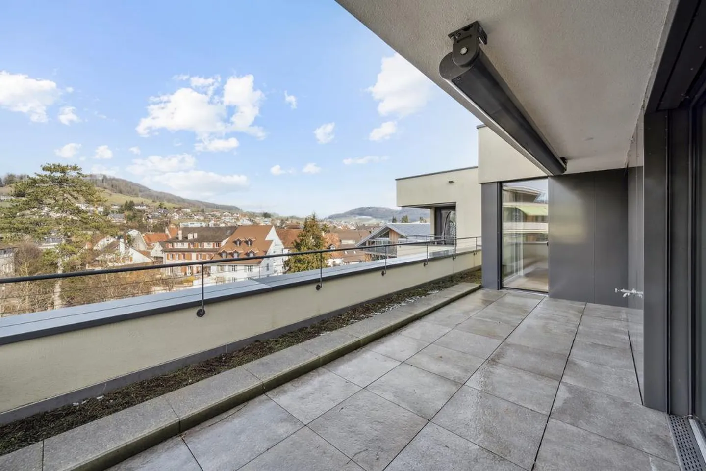 Modern 2.5-room penthouse apartment - Living in old age - Photo 8 of 8