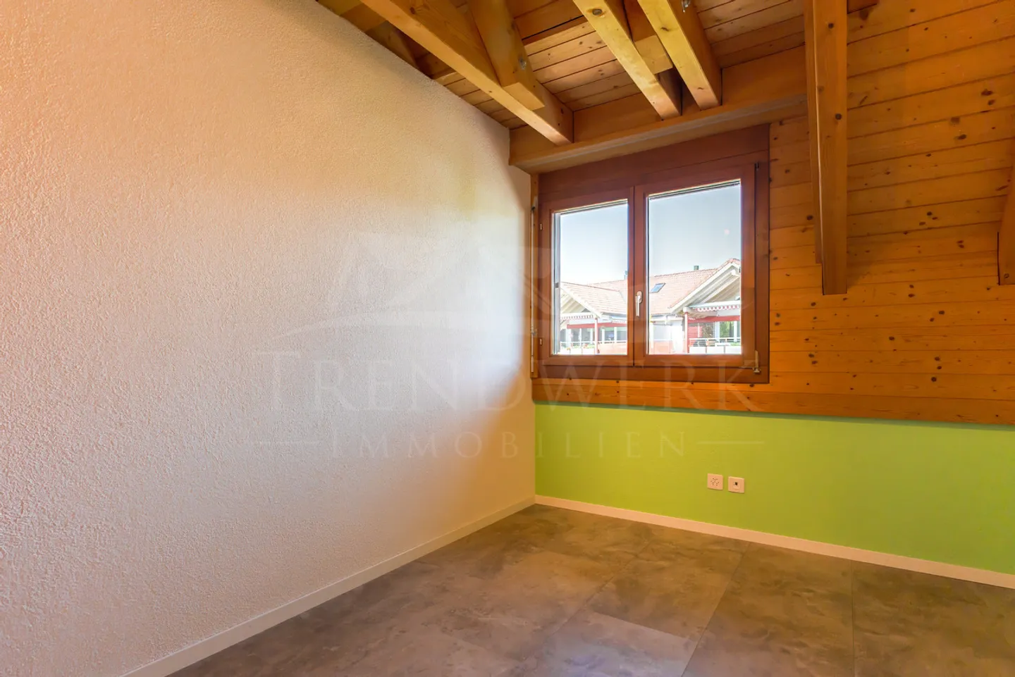 Luminoso appartamento duplex di 5,5 locali a Freimettigen - Foto 11 di 16