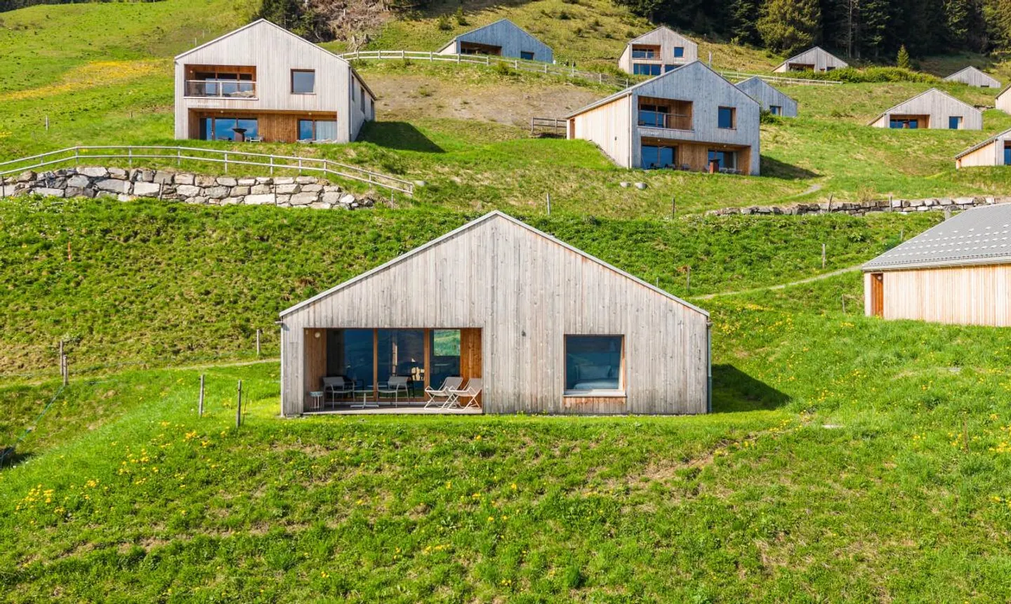 Chalet d'Architecte avec Vue Imprenable - Photo 1 sur 11