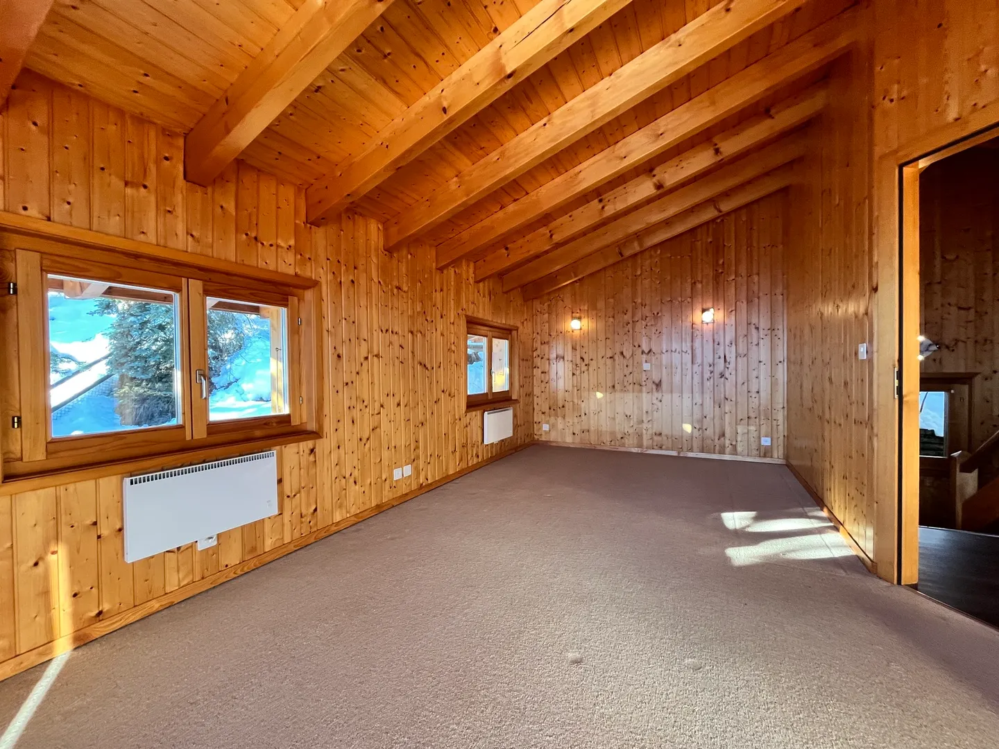 Chalet for sale - Photo 9 of 10
