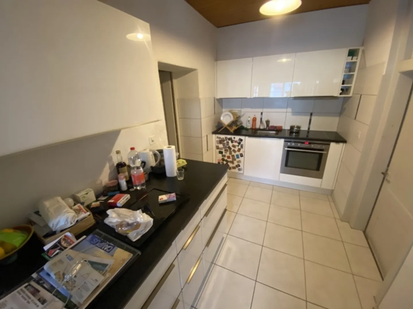 Gebäude mit 3 Wohnungen und einer Gewerbefläche. - Foto 5 von 8