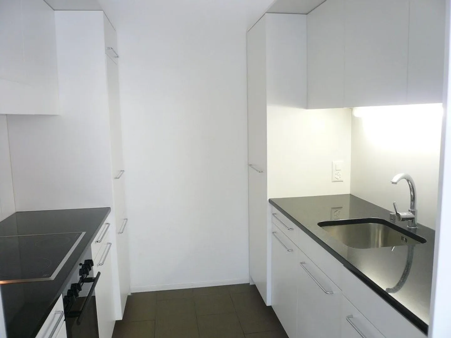 LOUER SANS CAUTION - appartement central incluant un atelier de vie - Photo 2 sur 12