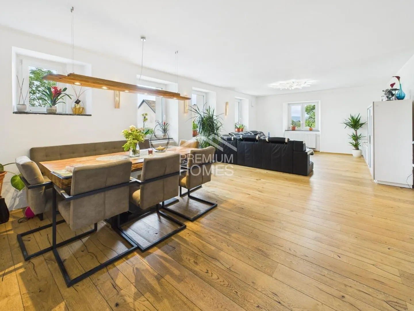 Geräumiges Familienhaus mit Büro - Foto 6 von 9