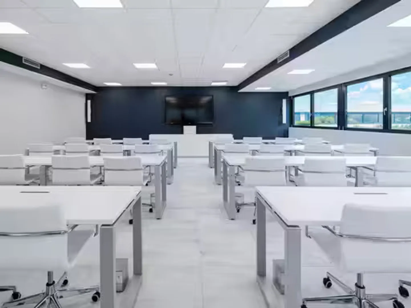Commercial Space for Office/Showroom - Photo 3 of 6