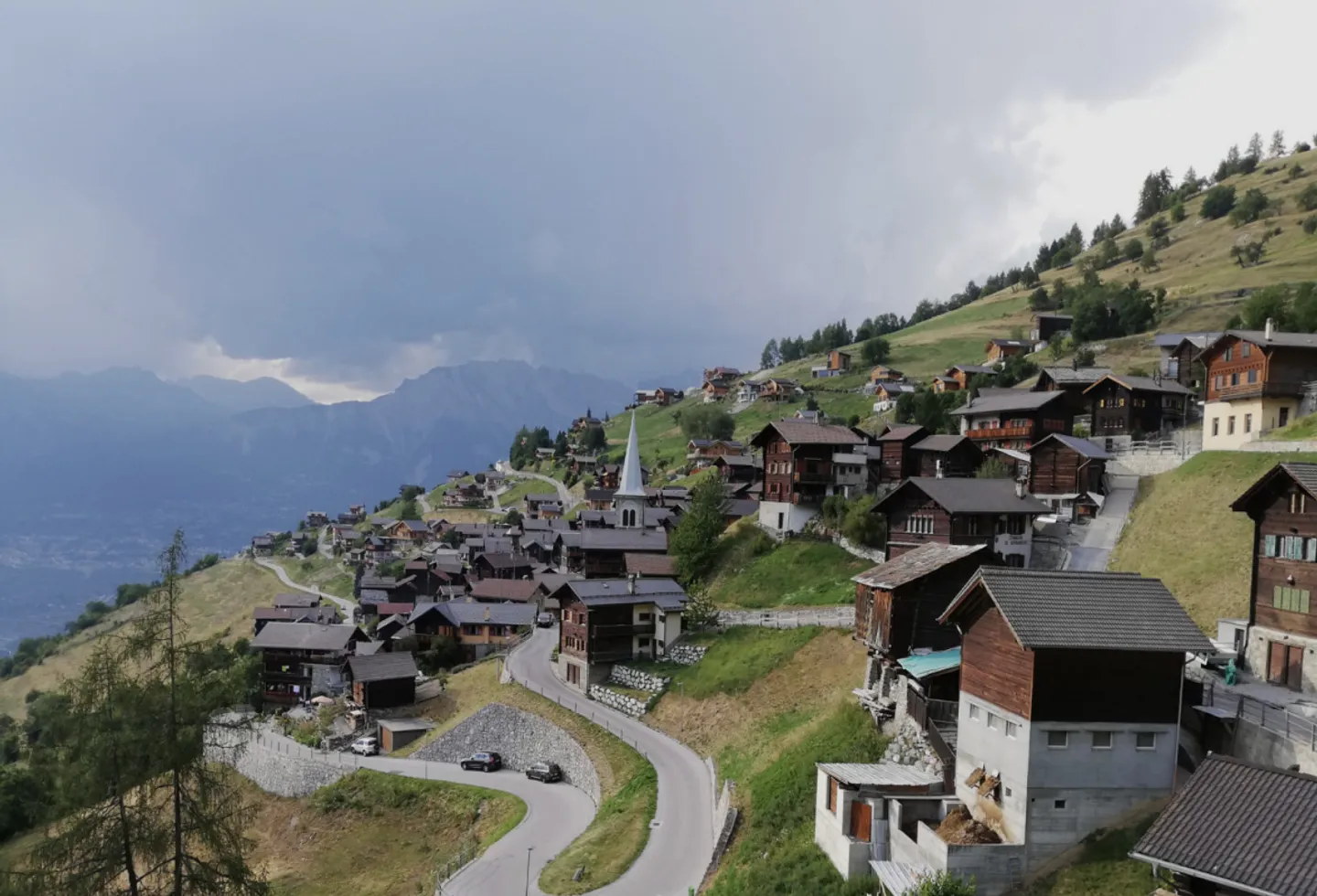 Chalet valaisan authentique - Photo 1 sur 6