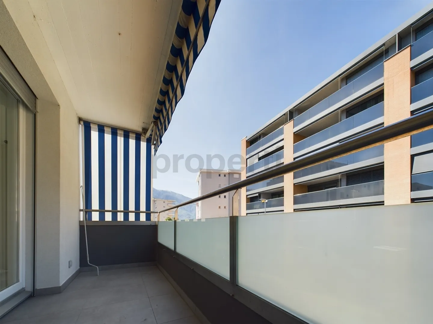 Appartement moderne et lumineux de 4,5 pièces à Locarno - Photo 9 sur 10