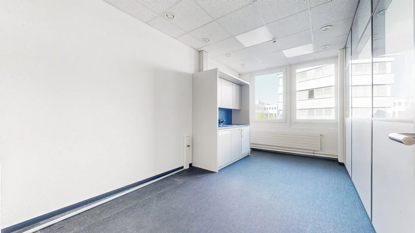 Kompaktes Büro in Dättwil - zentral, bezugsbereit - Photo 3 of 9