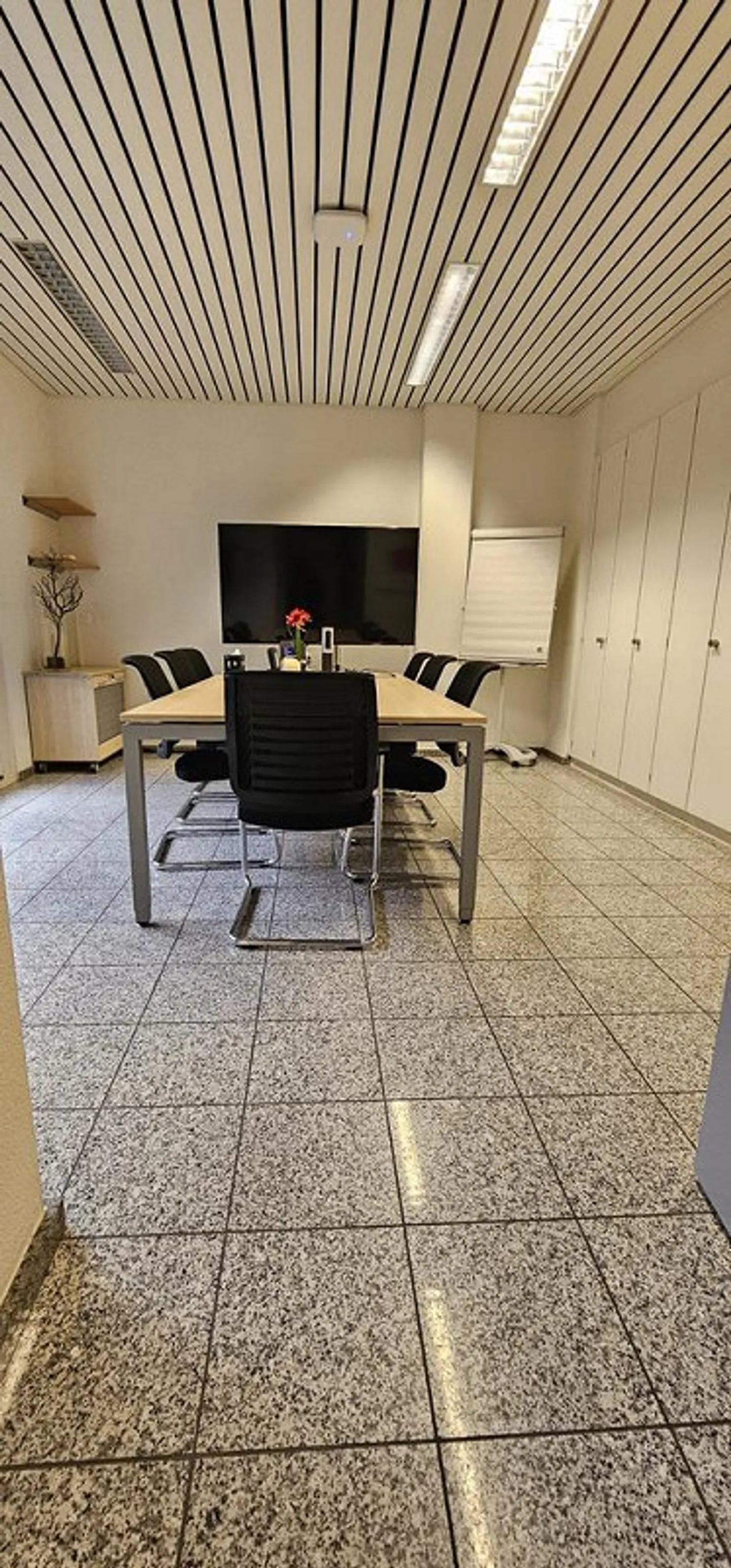 WE HAVE YOUR NEW LOCATION - Photo 3 of 7
