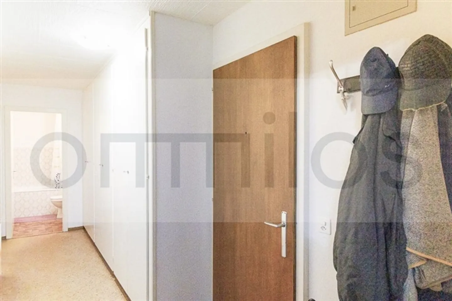 Quiet, functional 3.5-room apartment with balcony, ideally located - Photo 7 of 8