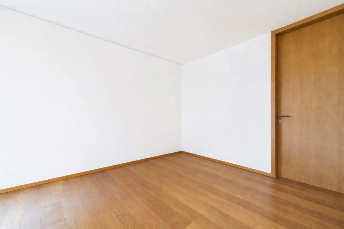 Appartamento elegante e stiloso con vista panoramica sul Lago Maggiore - Foto 17 di 24