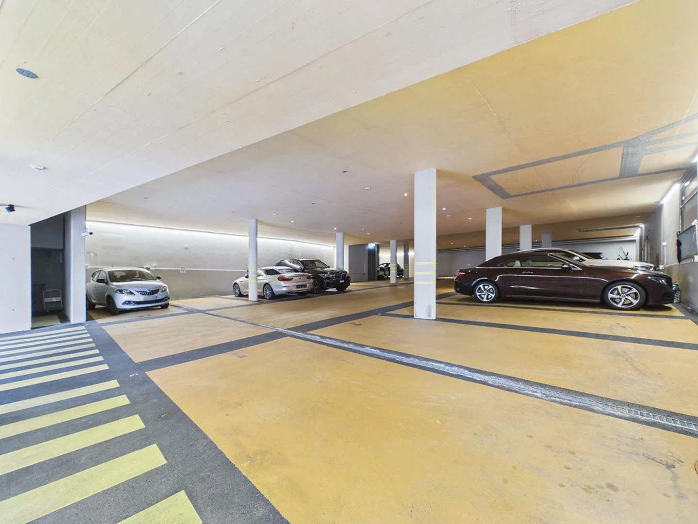 Appartamento elegante e stiloso con vista panoramica sul Lago Maggiore - Foto 24 di 24