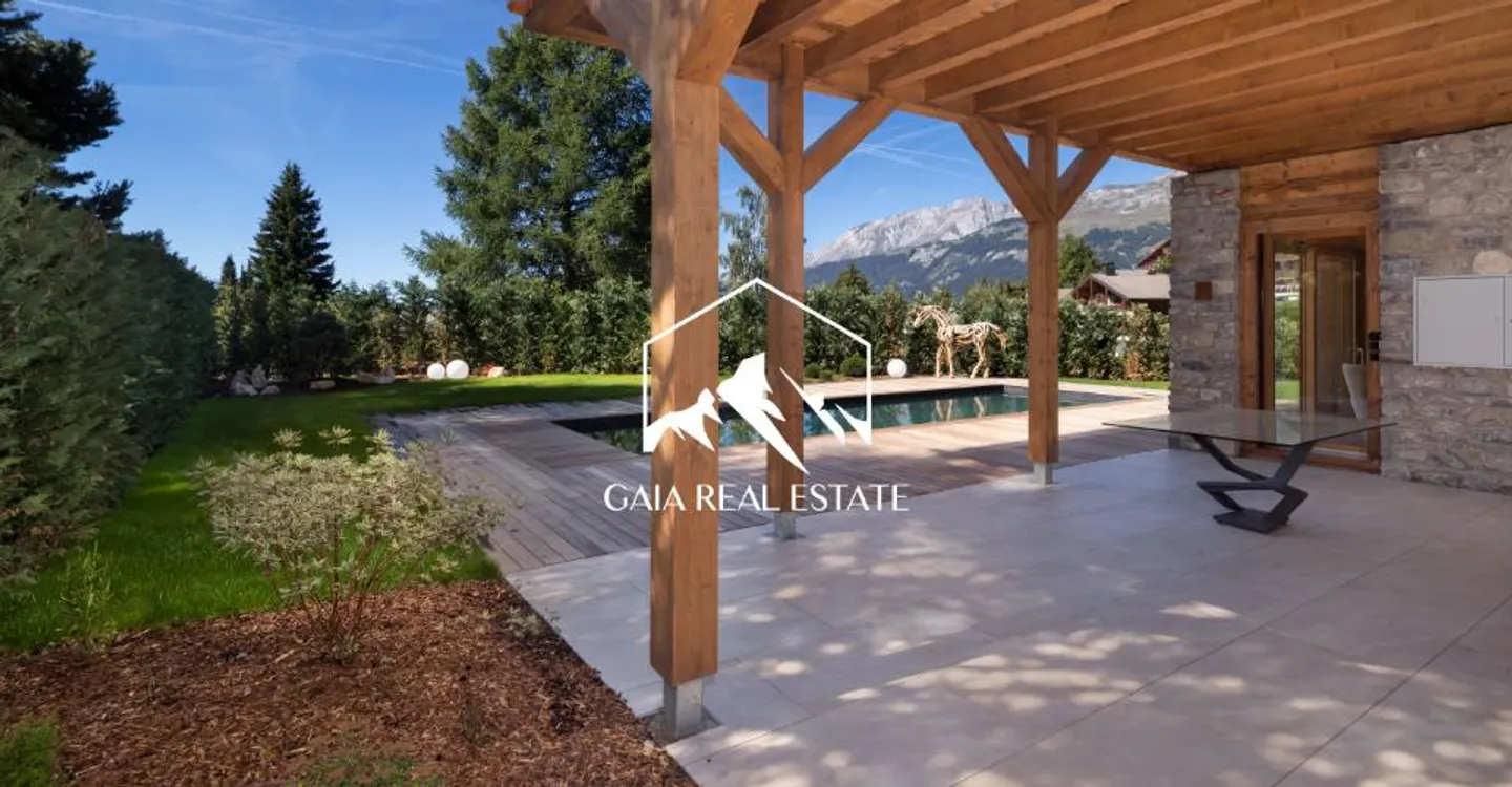 Chalet Master - Photo 14 of 19