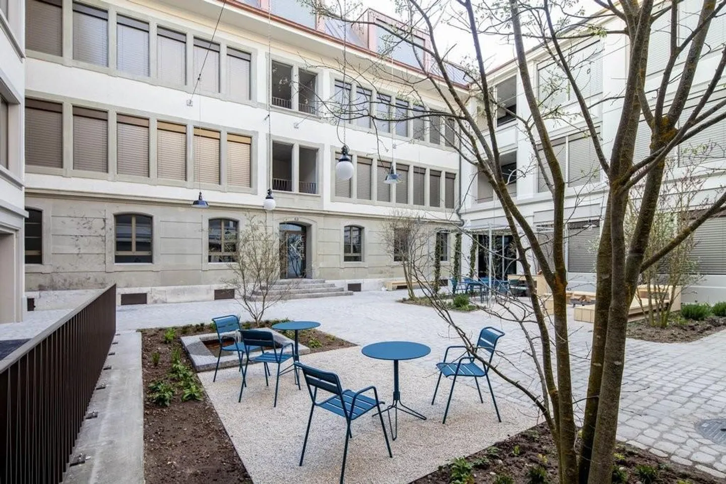 Beautiful 4-room loft apartment with its own terrace - Photo 10 of 11