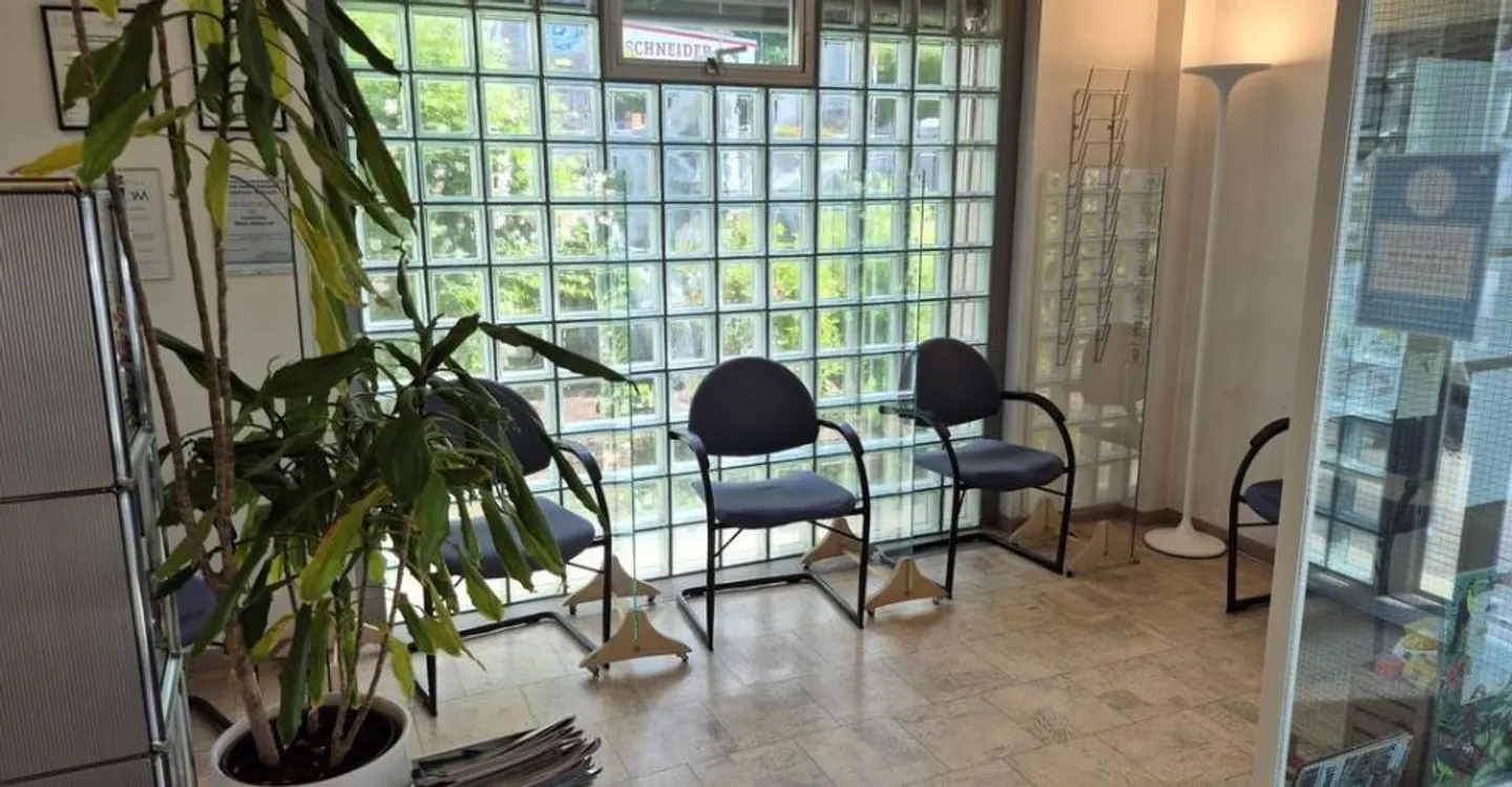 Bürofläche im Zentrum Flamatt - Foto 3 von 4