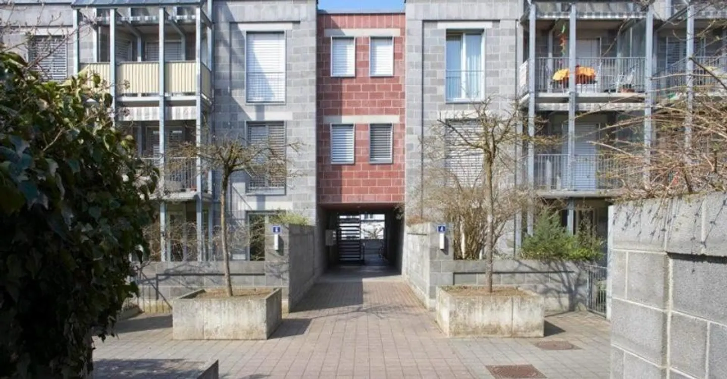 Bürofläche im Zentrum Flamatt - Foto 1 von 4