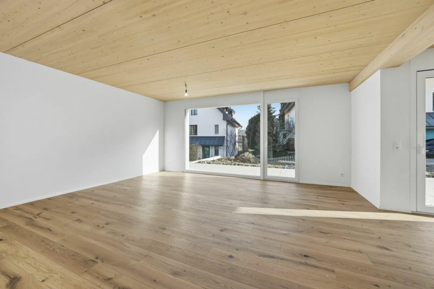Moderna casa bifamiliare con molto spazio, finiture di alta qualità e giardino a Stein am Rhein - Foto 29 di 30