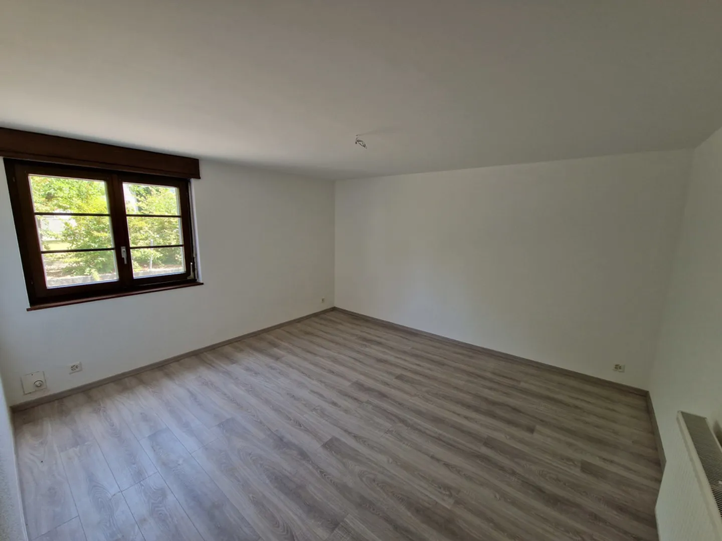 Appartamento ristrutturato con ingresso privato - Foto 3 di 8
