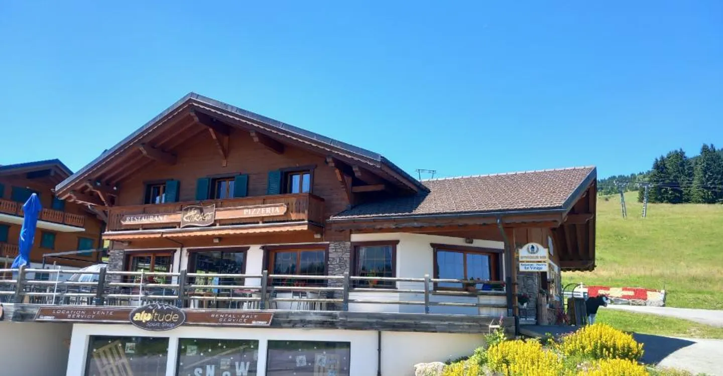 Restaurant - Photo 1 of 8