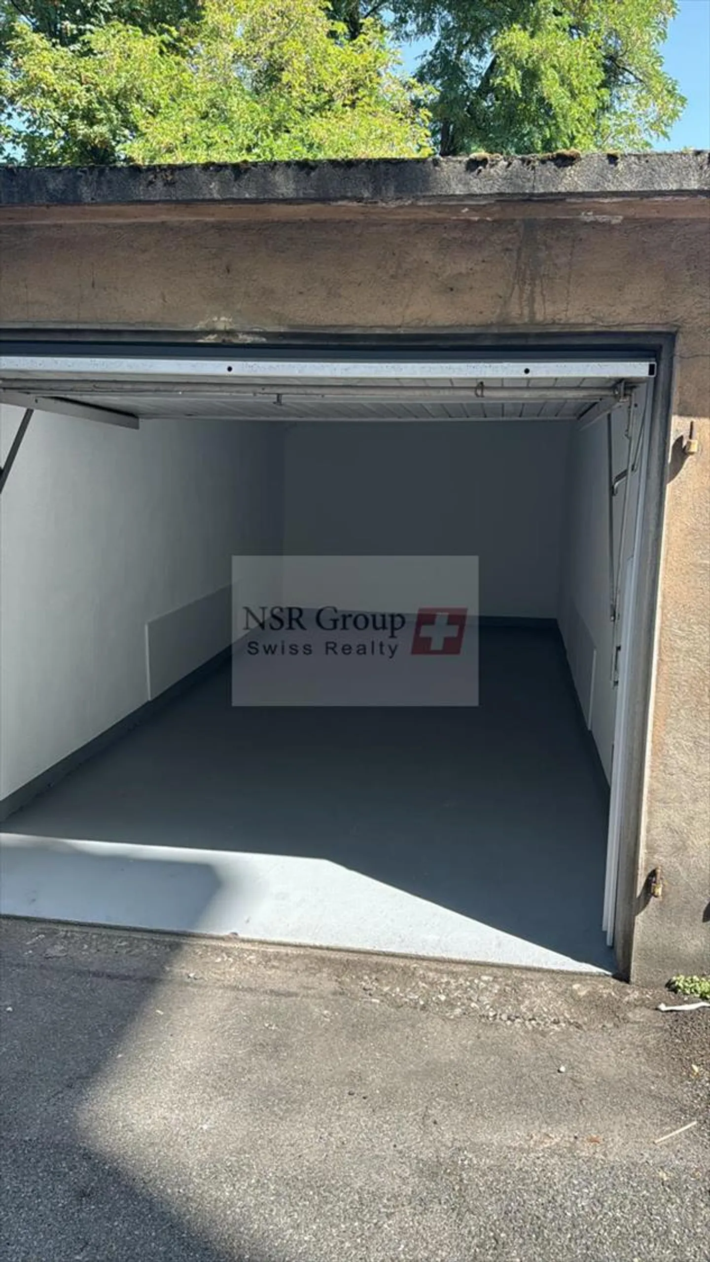 Eaux-Vives - Storage box for rent - Photo 3 of 3
