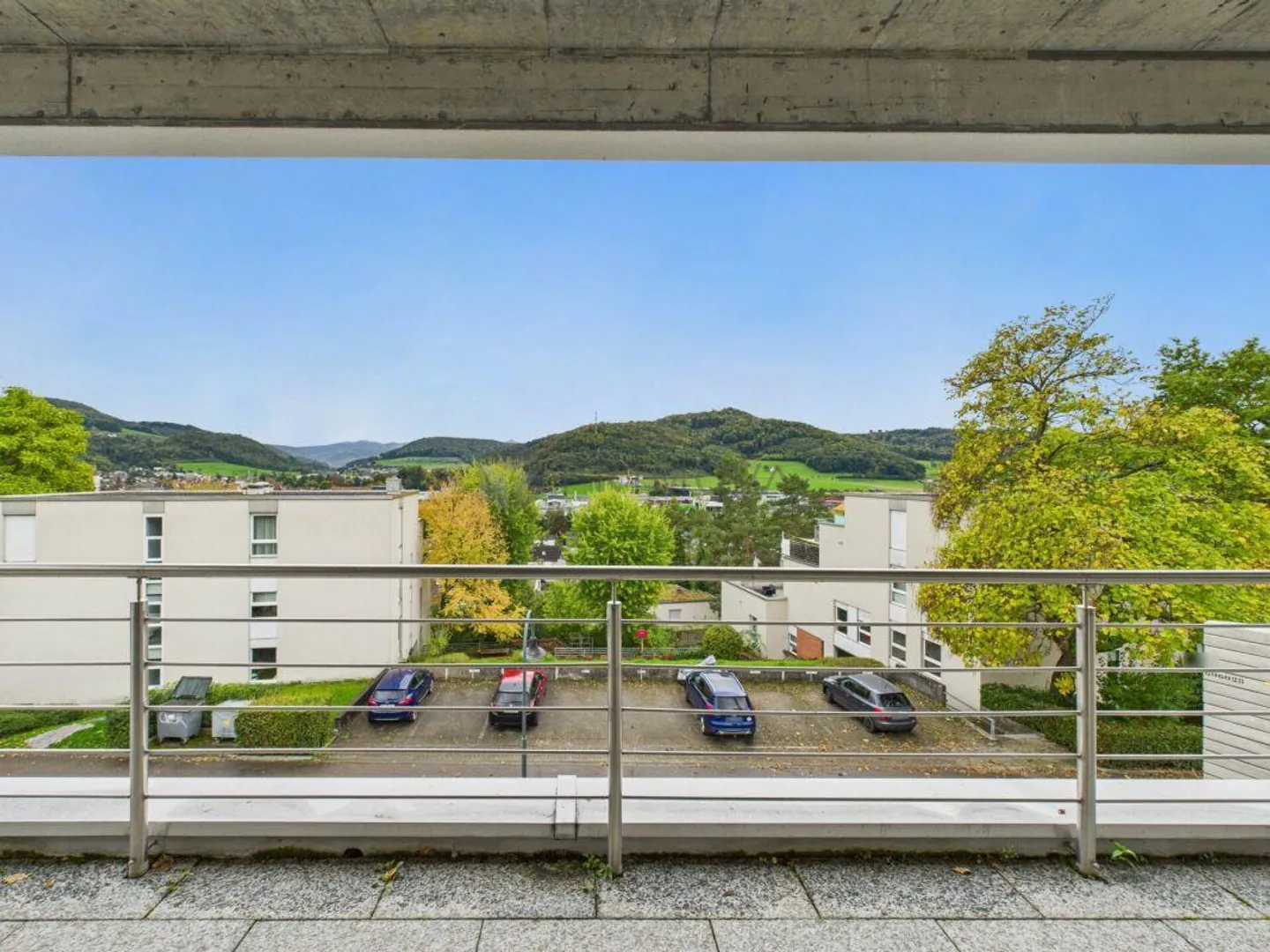 Expérience de vie exclusive avec de grandes fenêtres et une vue imprenable - Photo 12 sur 12