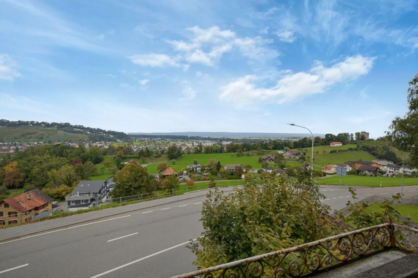 Interesting renovation property with Lake Constance view - Photo 9 of 11