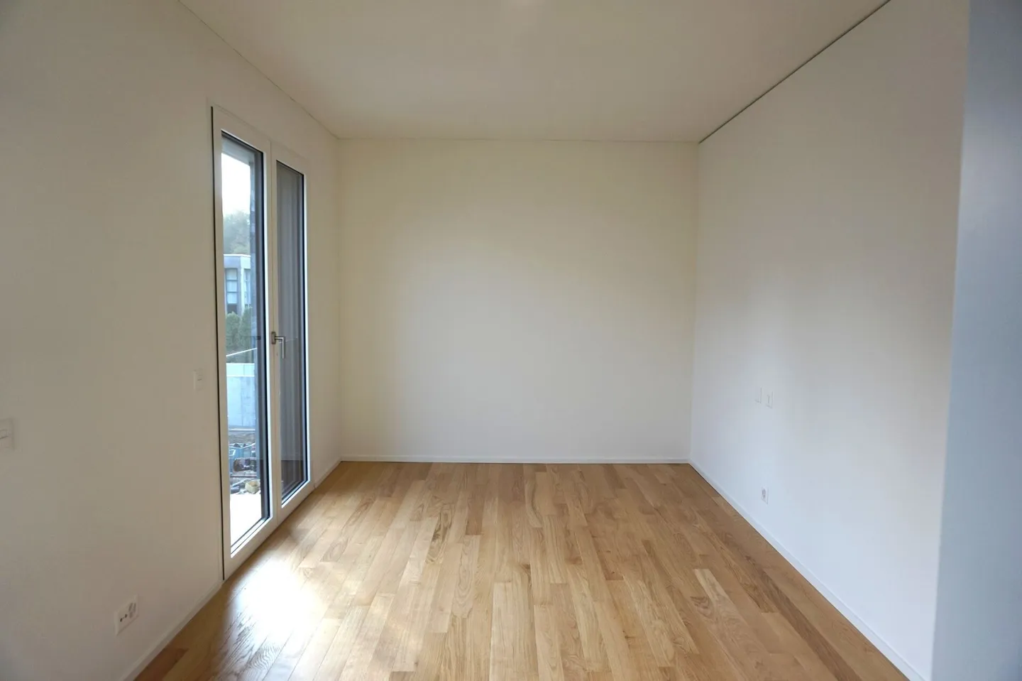 Magnificent 4.5-room apartment in the green and in peace - Photo 6 of 9