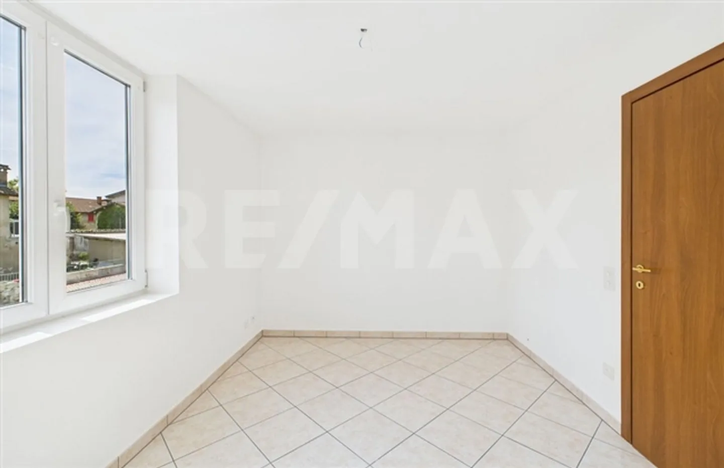 Appartement rénové de 4 1/2 pièces à Genestrerio - Photo 6 sur 13