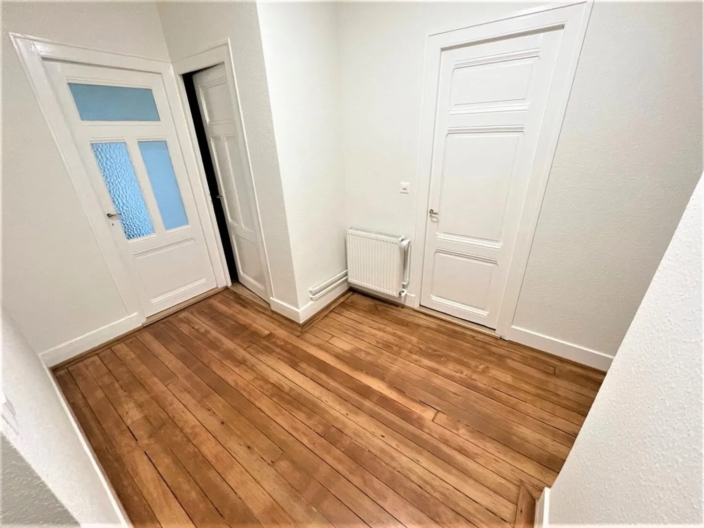 Traversant - Eaux-Vives Bahnhof - Foto 9 von 9