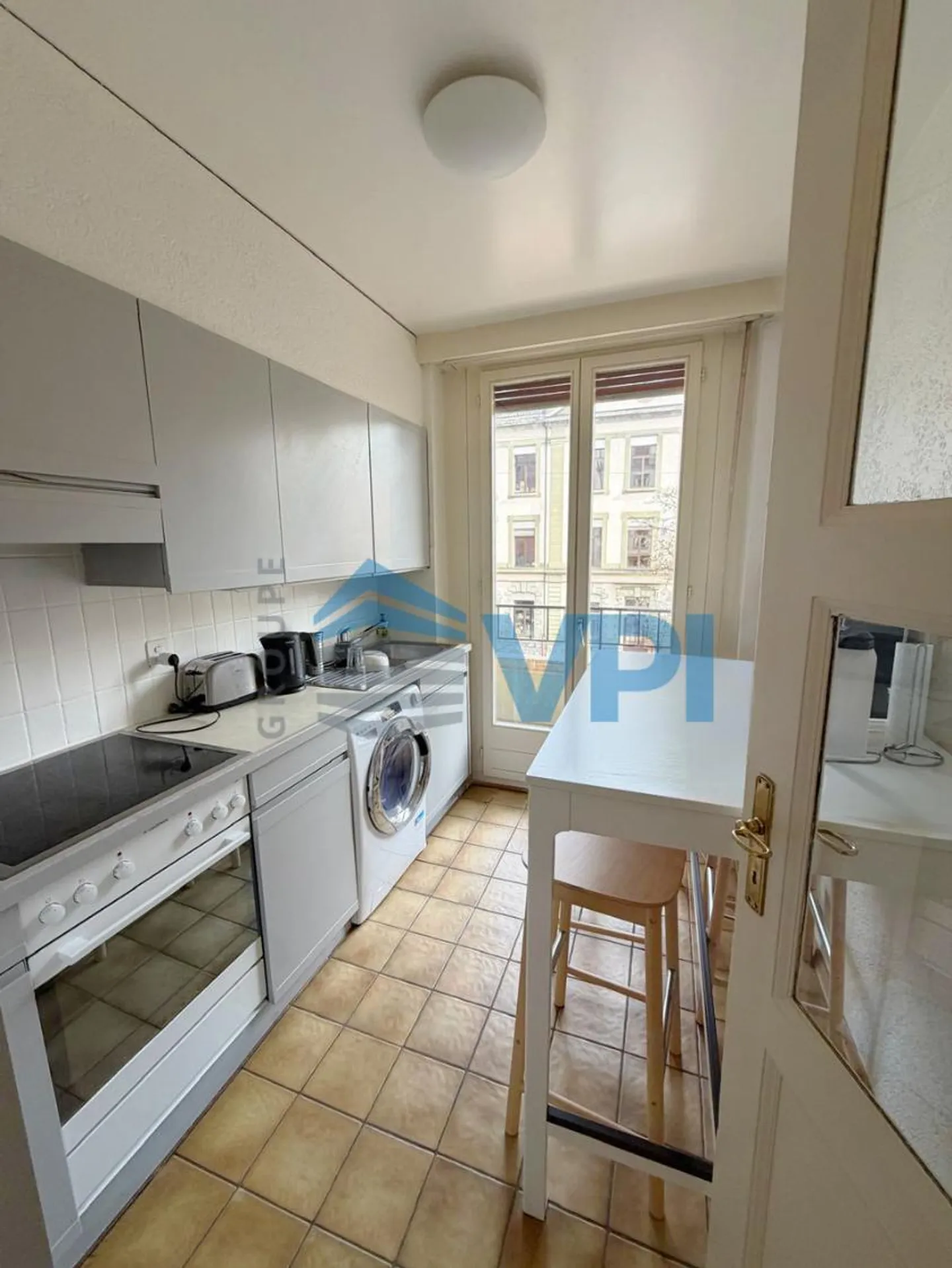 Appartement Charmant à Plainpalais - Photo 3 sur 4
