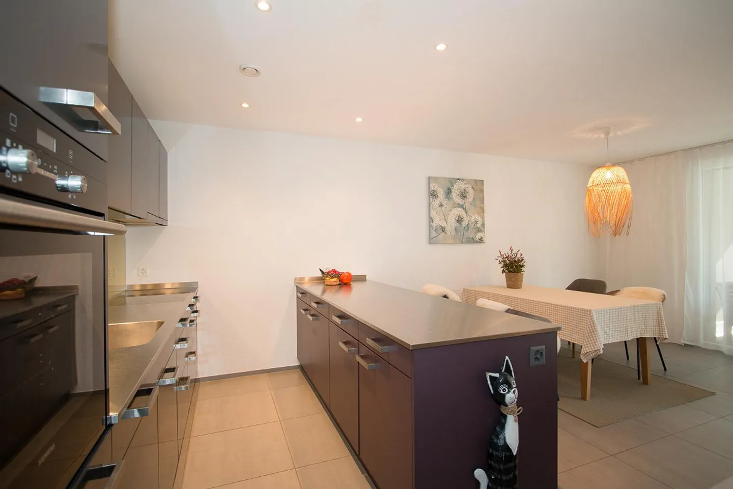 Grosszügige, moderne 2½-Zimmerwohnung in ländlicher Umgebung - Foto 3 di 18