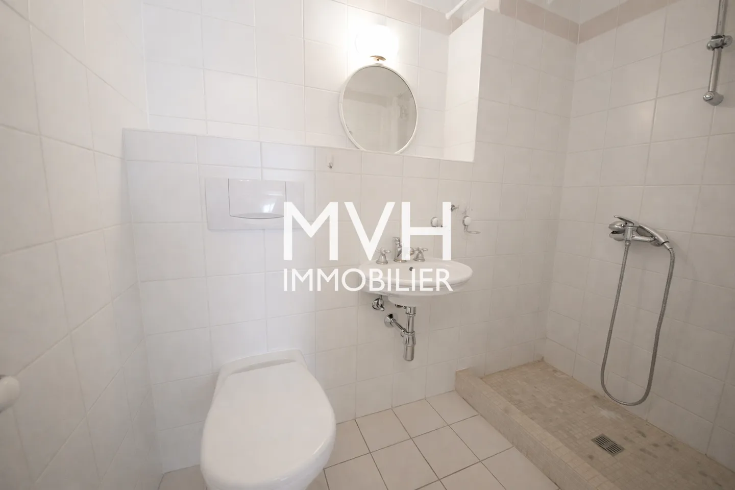 Charmante Wohnung mit Balkon - Foto 4 von 4