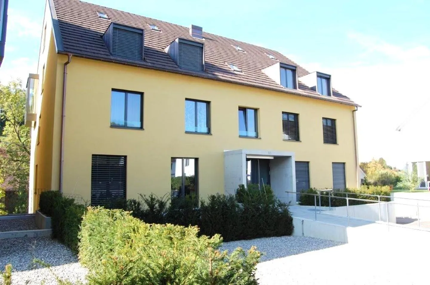 Living on two levels: Your retreat with house character - Photo 1 of 9