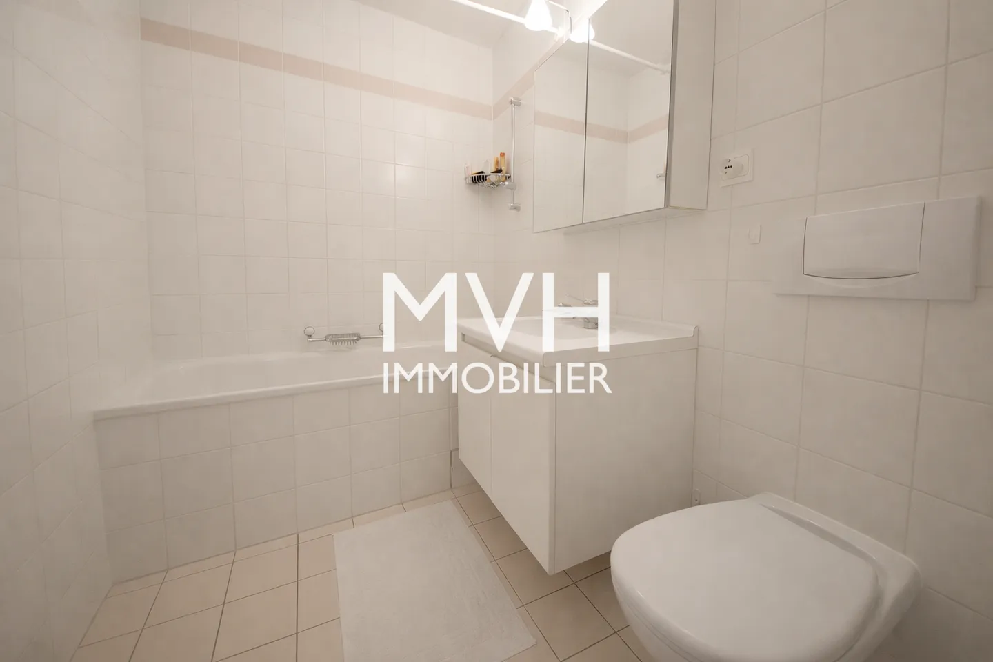 Charmante Wohnung mit Balkon - Foto 3 von 4