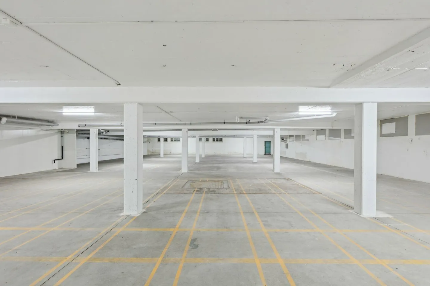 Espace de stockage spacieux - Photo 3 sur 9