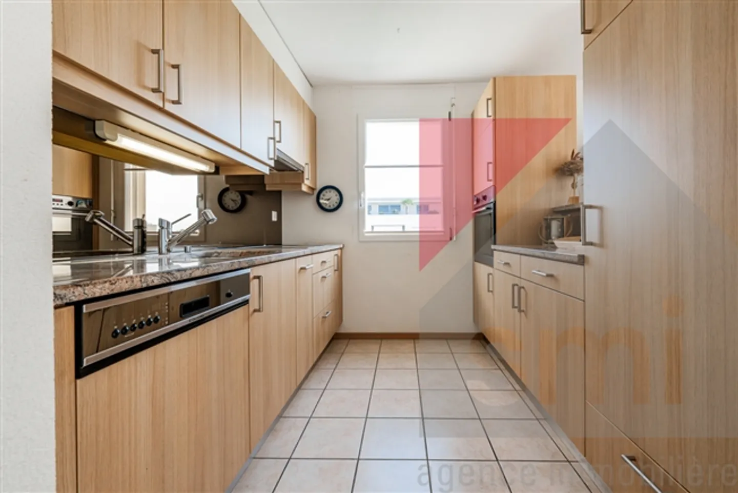 Belle appartement de 3.5 pièces idéalement situé au cœur de Riaz - Photo 4 sur 12