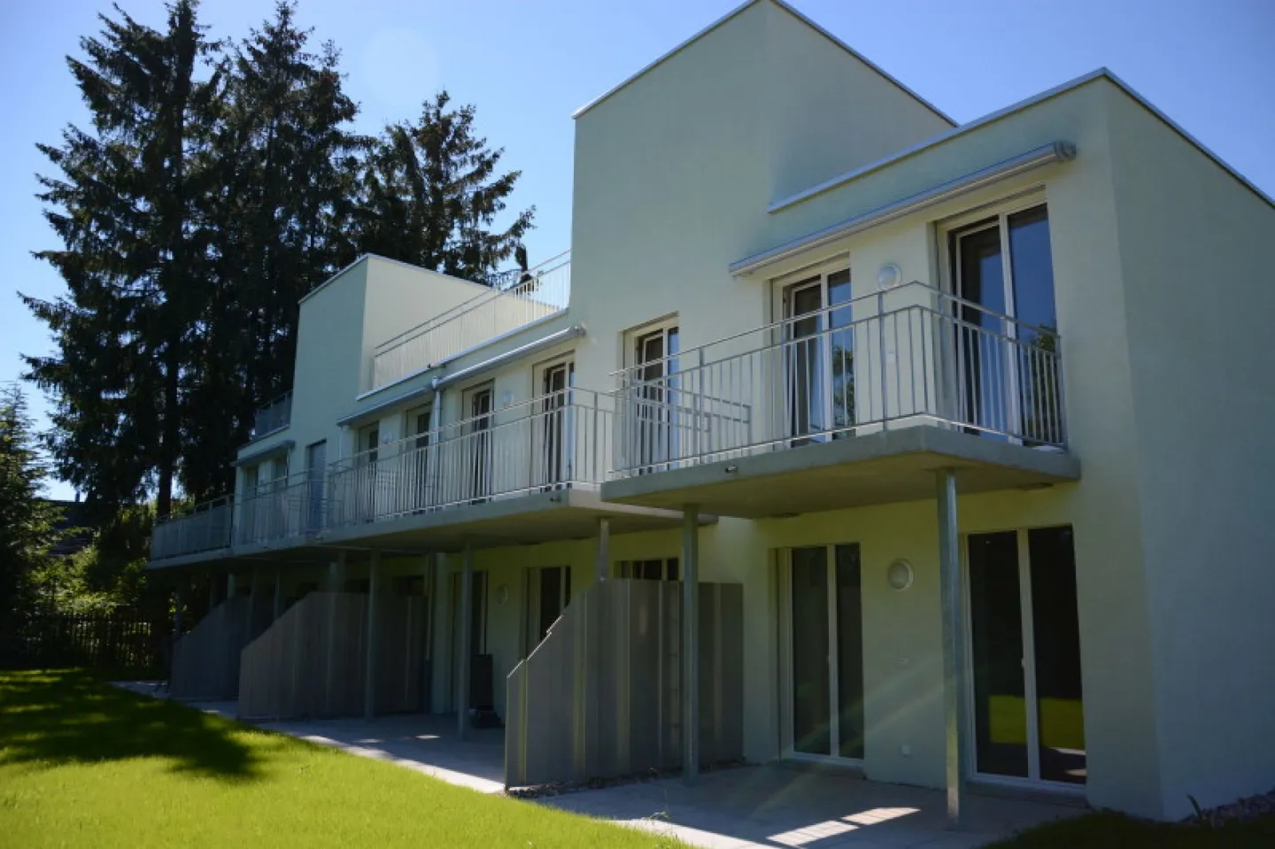 2.5-Zimmer-Erdgeschosswohnung mit Sitzplatz in ruhiger Umgebung - Foto 6 von 7