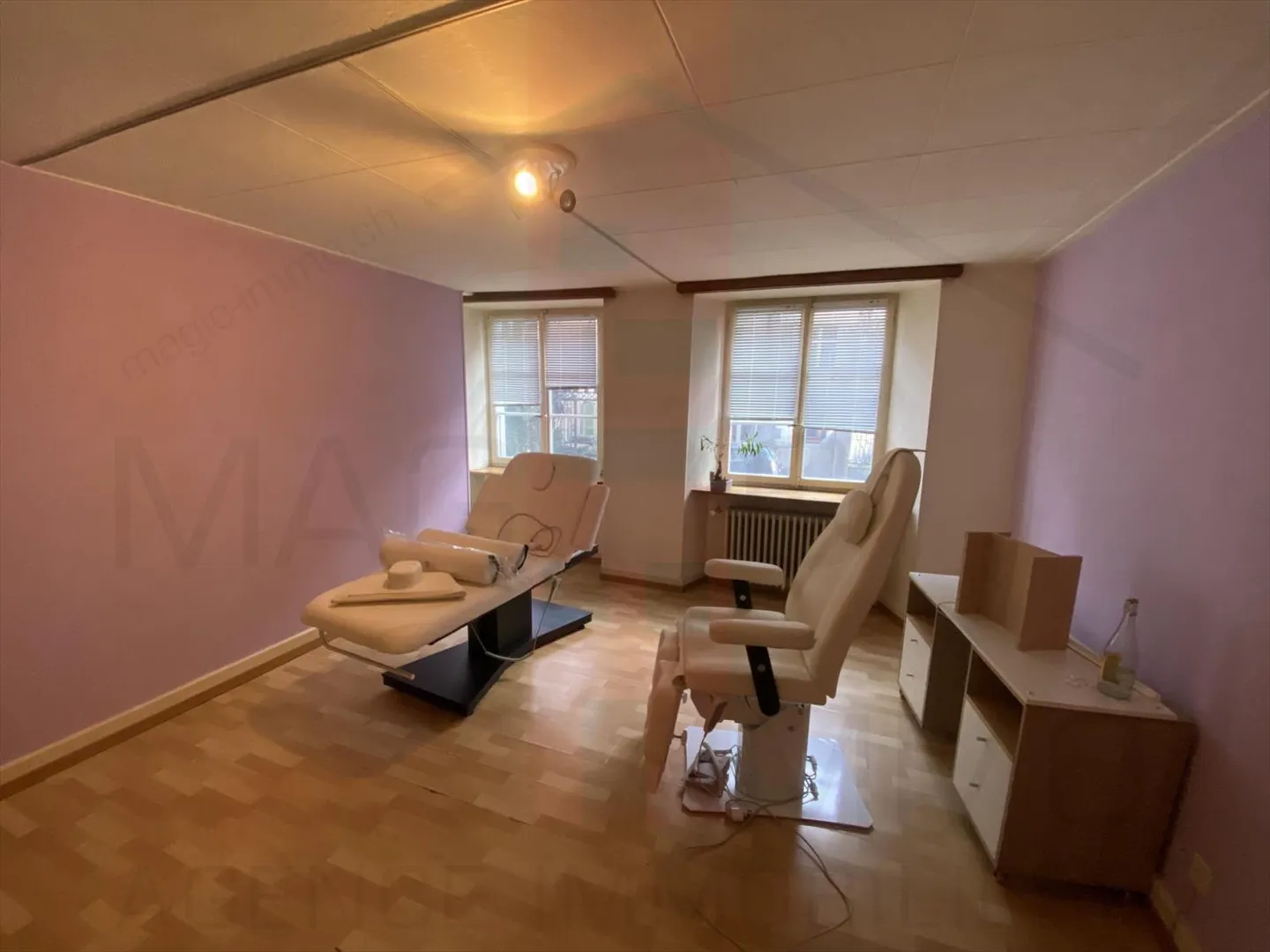 Residential building for sale - Photo 3 of 12