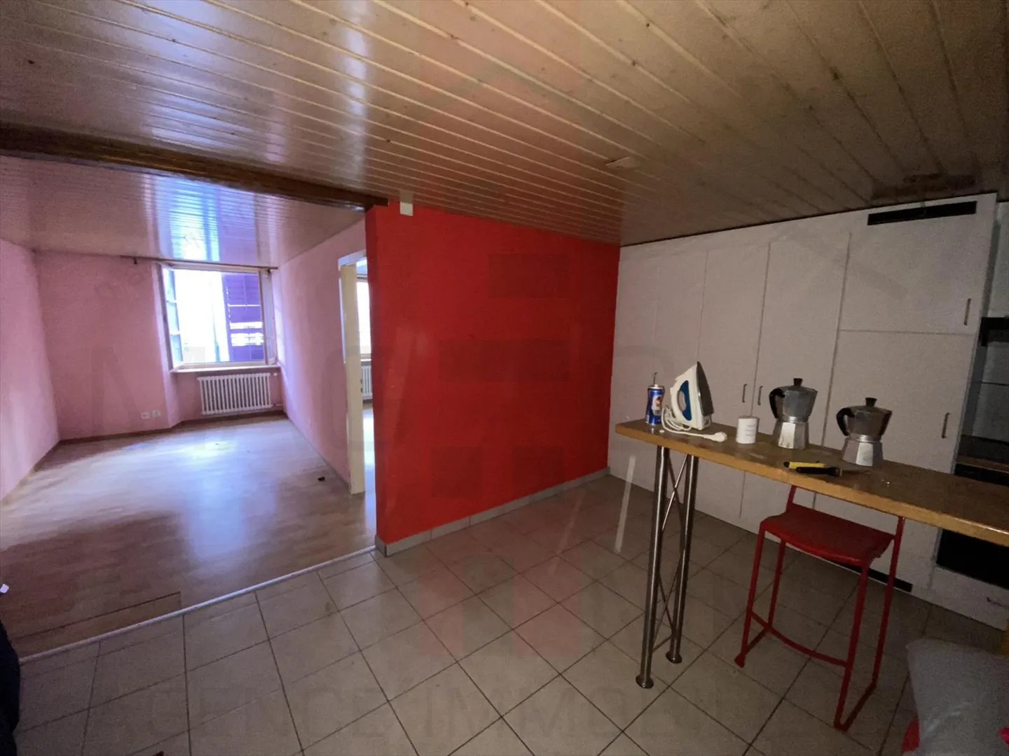 Residential building for sale - Photo 5 of 12