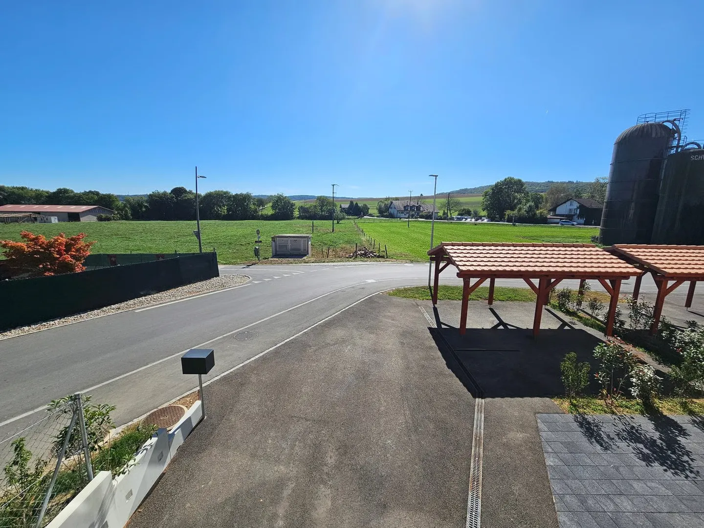 Villa mitoyenne neuve avec magnifique vue. - Photo 8 sur 10