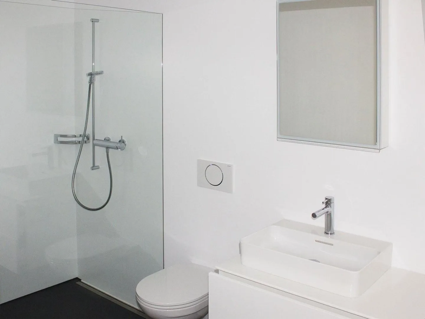 Modern 3.5-room apartment - Photo 7 of 8